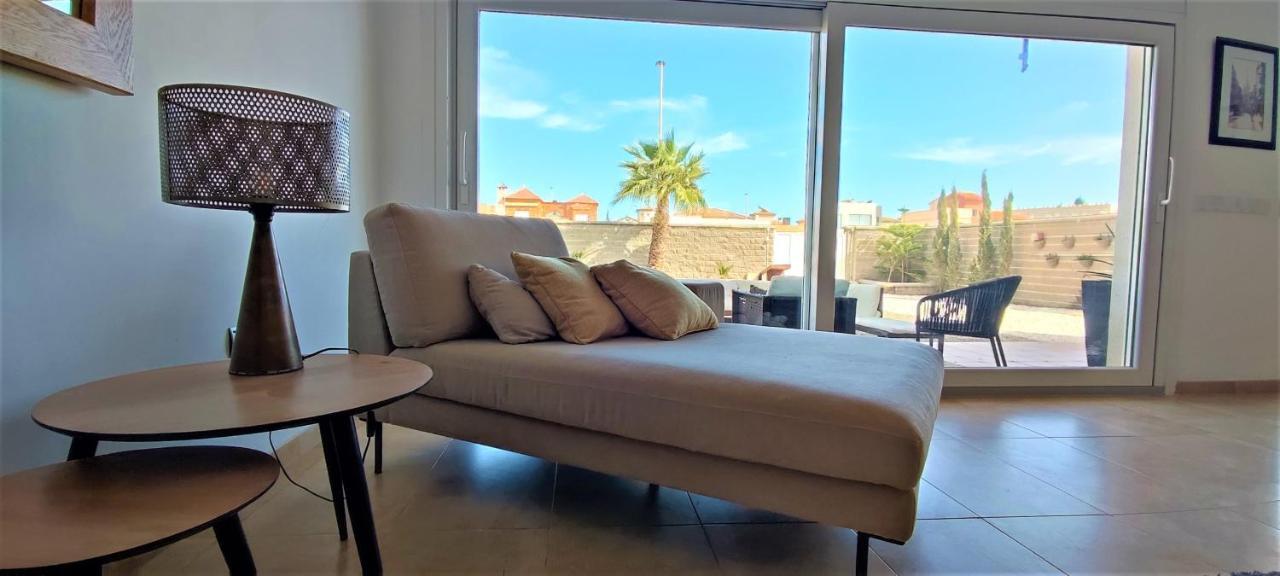 5 Bedrooms Private House 300M From Beach Roquetas de Mar Esterno foto