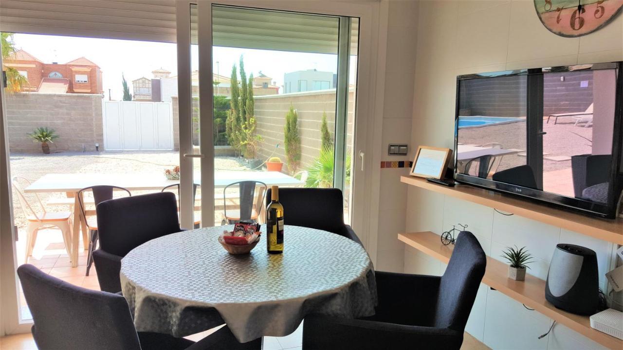 5 Bedrooms Private House 300M From Beach Roquetas de Mar Esterno foto